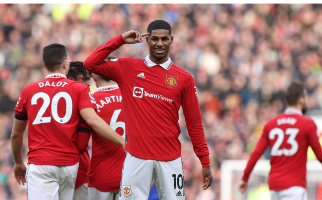 仅三次射门 仅三次射门