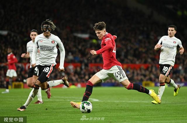 提出了一个 提出了一个